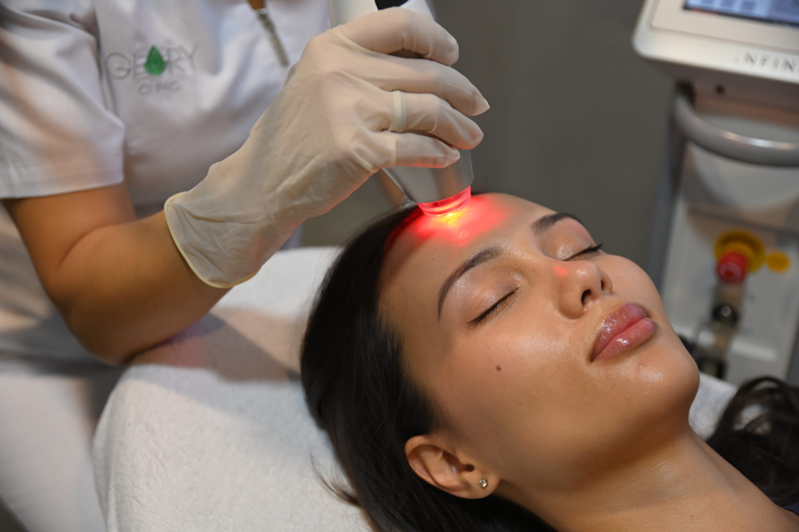 Infini/Микроигольчатый RF лифтинг