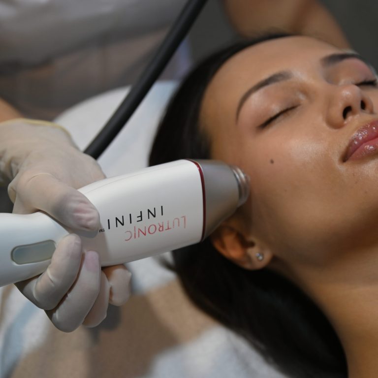 Infini/Микроигольчатый RF лифтинг